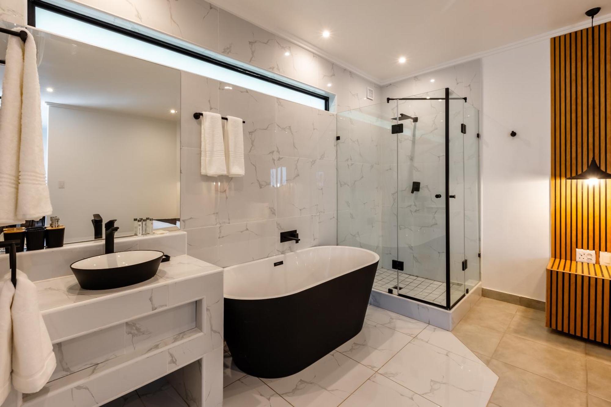 Bedfordview Hotel & Apartments Johannesburg Bagian luar foto